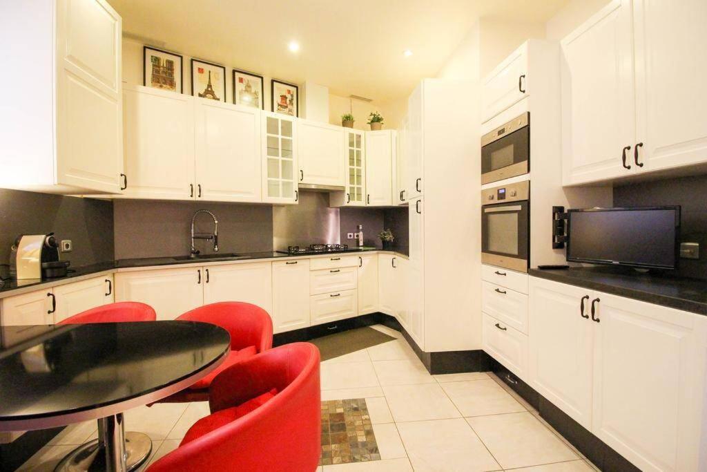 Grand appartement pour 4 personnes/ Cours Lieutaud Marseille Extérieur photo